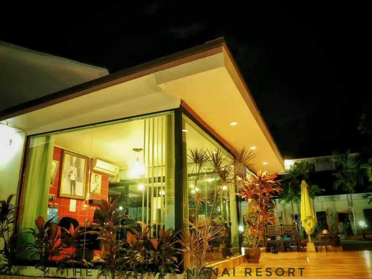Coconut Resort Hotel Patong Екстериор снимка